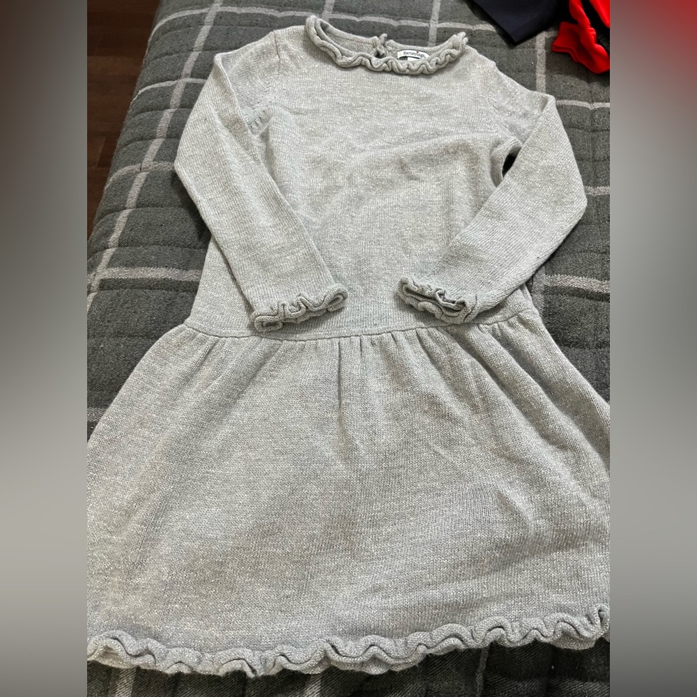 Heartstring sweater dress - Picture 2 of 3